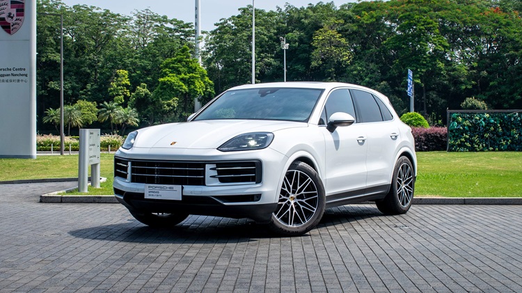 中国铁路辟谣春运绿皮车严重超员：视频系历史画面拼凑翻炒