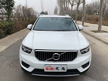 叠罗汉时长超沃尔沃，7座超混SUV风云T8预售10.99万起
