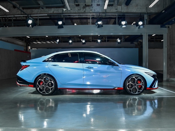 成都伊兰特Elantra N最低24.98万起售 暂无优惠