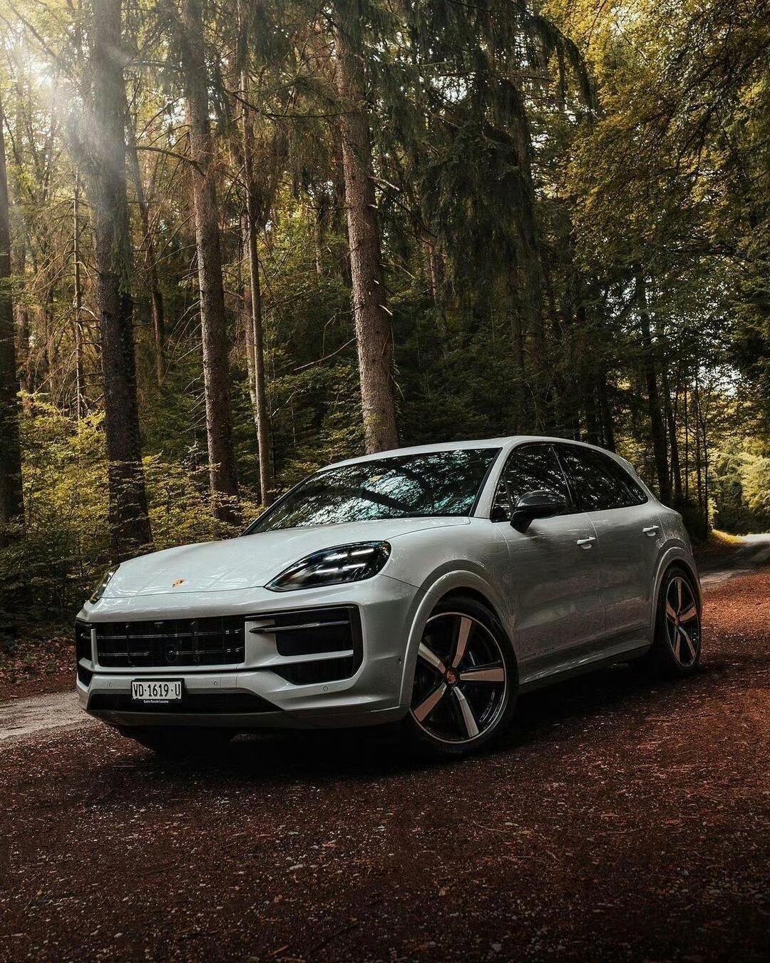 搭载800V平台 车身更修长 纯电动保时捷Cayenne Coupé谍照曝光
