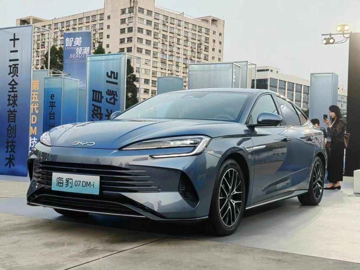 7.98万元起!10万级的高阶智驾――海豹05 DM-i智驾版该选谁?