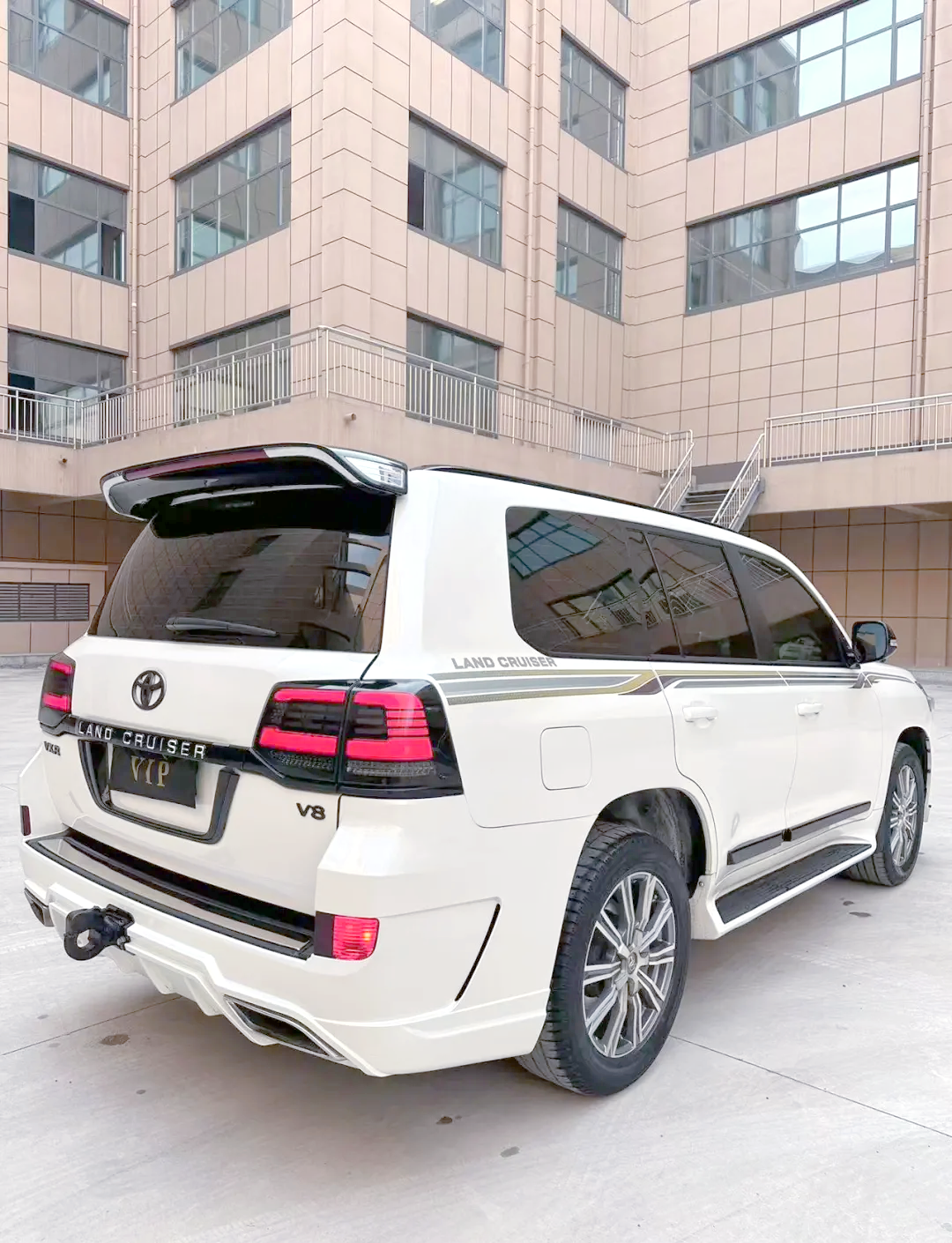 中东版兰德酷路泽4000全面解读