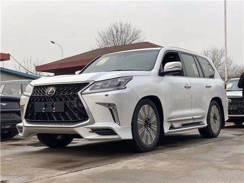 2025新款雷克萨斯LX加版最新行情 仅售140万起