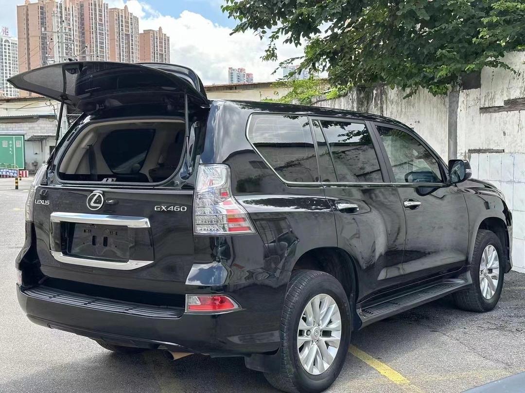 2024款雷克萨斯LX570中东版 顽主座驾