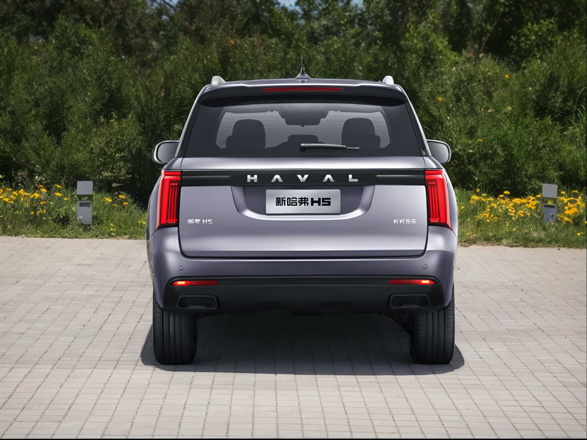 14.78万买大型燃油SUV 新款哈弗H5上市：非承载车身很扎实