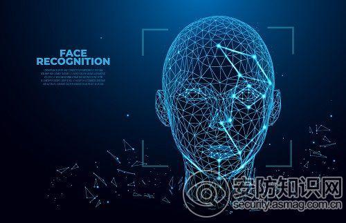 高速上半挂两次恶意别摩托车 官方回应：已找到涉事司机 全责！
